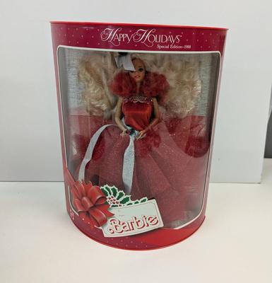Happy Holidays Special Edition 1988 Barbie Lot 35
