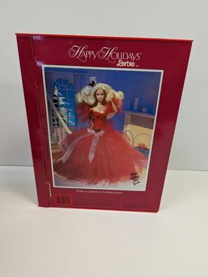Happy Holidays Special Edition 1988 Barbie Lot 35