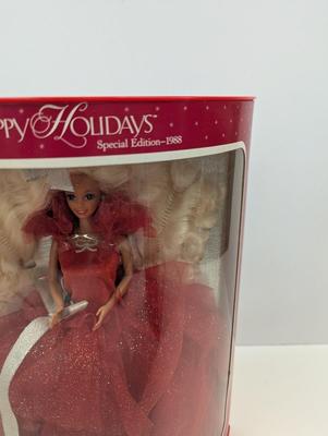 Happy Holidays Special Edition 1988 Barbie Lot 36