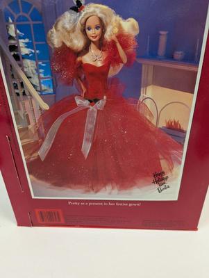 Happy Holidays Special Edition 1988 Barbie Lot 36