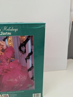 Happy Holidays Special Edition 1990 Barbie Lot 38