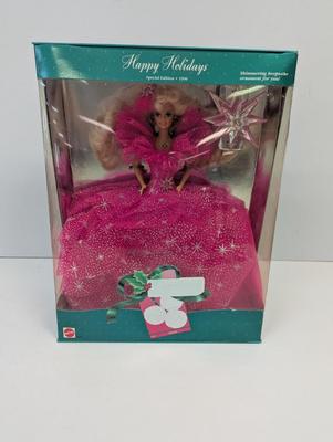 Happy Holidays Special Edition 1990 Barbie Lot 38