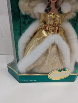 Special Edition Holiday Barbie Lot 40