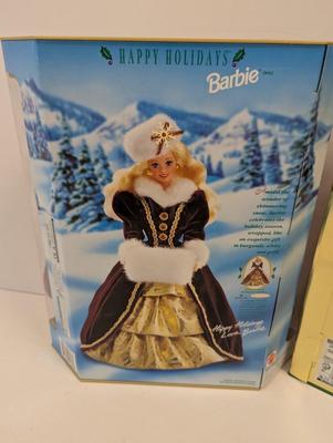 Special Edition Happy Holidays Barbies Lot 41