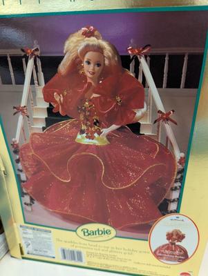 Special Edition Happy Holidays Barbies Lot 41