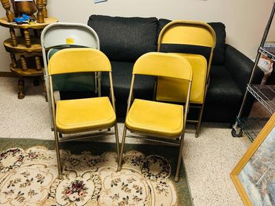 4) FOLDING CHAIRS
