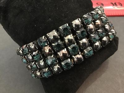 Rhinestone Stretch Bracelet