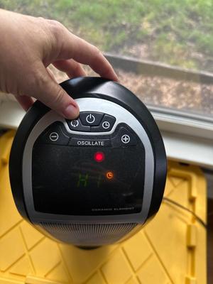 Lasso Oscillating Fan