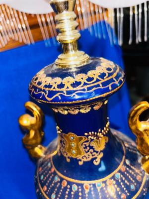 BERNARD. WALD & LOWIT LONDON CHERUB GOLD AND BLUE. HAND PAINTED FRENCH PORCELAIN TABLE LAMP
