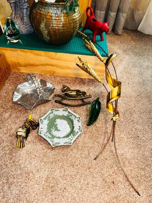 HOME DECOR