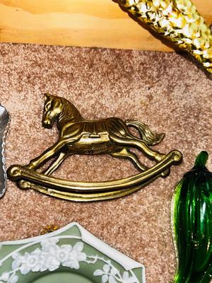 HOME DECOR