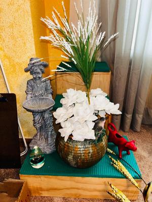 HOME DECOR