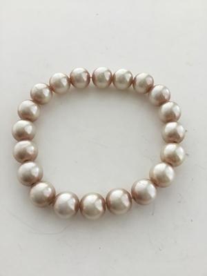 Faux pearl stretchy beaded bracelet