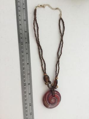 Red pendant beaded 2 layer fashion necklace