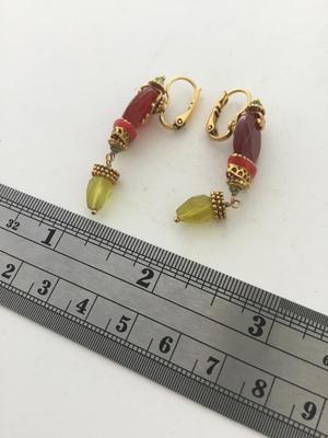 Safe lite marked ? Vintage beautiful earrings
