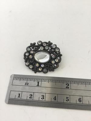 Rhinestone fashion brooch