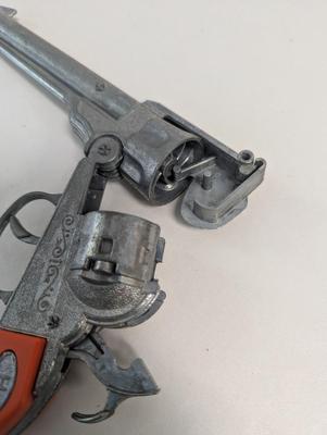 HALCO Colt Cap Gun Orange Grip & 2 Novelty Lighters