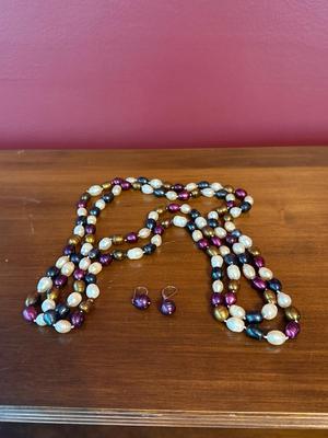30” strand of pearls and earrings