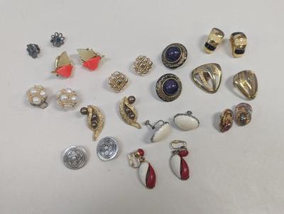 Vintage Clip-On Earrings
