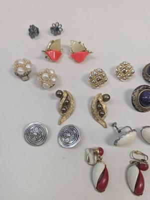 Vintage Clip-On Earrings