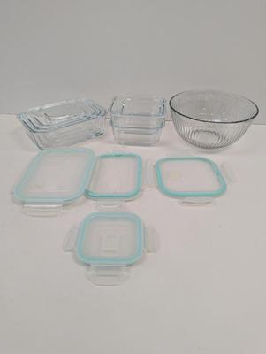Pyrex Bowl & Glass Storage Containers With Some Lids