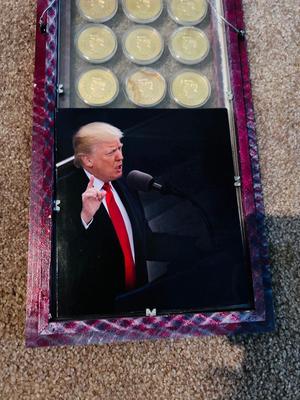 DONALD TRUMP UNITED STATES GOLD TONE COLORIZED COIN COLLECTION