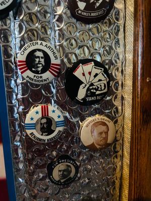 VINTAGE PRESIDENTIAL CAMPAIGN BUTTONS