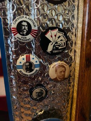 VINTAGE PRESIDENTIAL CAMPAIGN BUTTONS