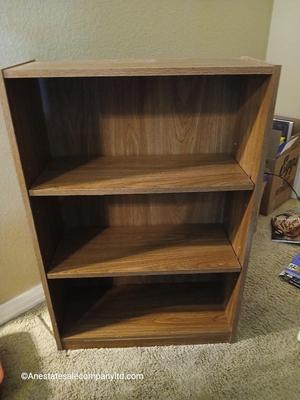 Mid-Century Laminate Bookshelf – 3 Shelves