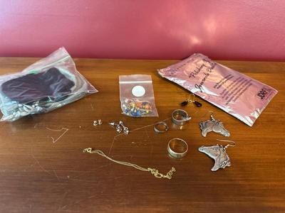 Miscellaneous jewelry lot, gift bags and silver polisher
