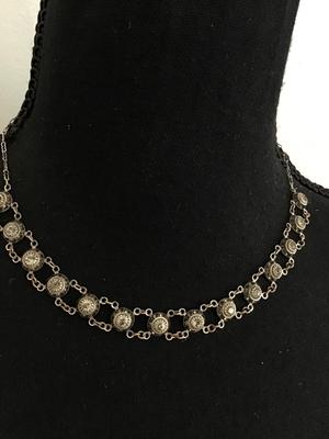 Dainty Vintage Link Collar Necklace