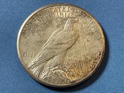 1922-S VERY FINE+ CONDITION PEACE SILVER DOLLAR AS PICTURED.