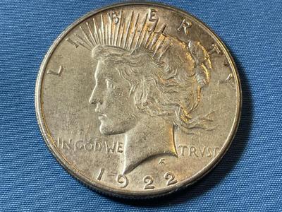 1922-S VERY FINE+ CONDITION PEACE SILVER DOLLAR AS PICTURED.