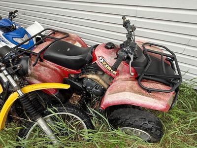 O4- 2003 Suzuki four wheeler