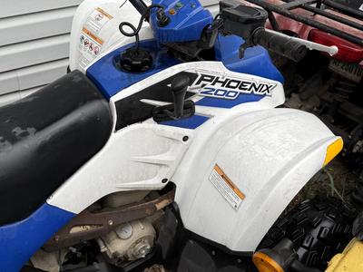 O5-2014 Polaris four wheeler Phoenix 200