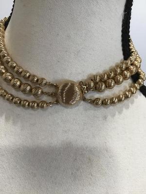Vintage Sarah Coventry Gold Metal Beaded Collar Necklace
