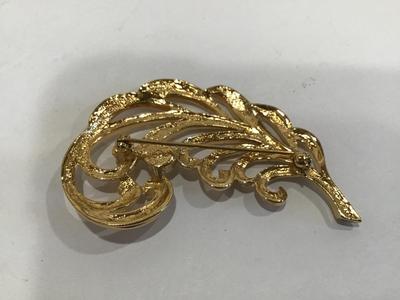 Fashion Brooch