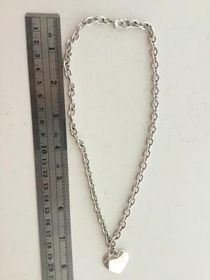 Chain like type heart pendant necklace