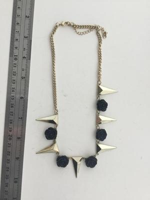 Gold tone black floral fashion necklace