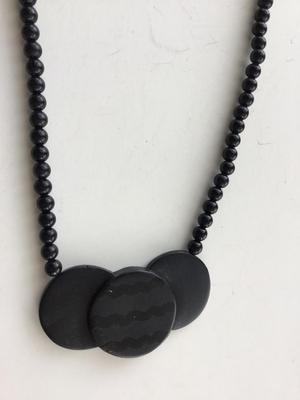 Unmarked black beaded collar necklace