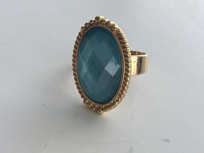 Gold tone costume fashion ring adjustable