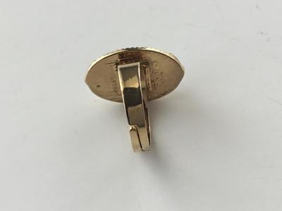 Gold tone costume fashion ring adjustable