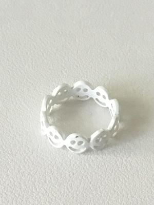 Smiley face fashion ring