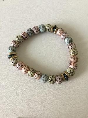 Speckle dots colorful beaded fashion stretchy bracelet