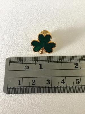 Vintage hallmark clover push pin