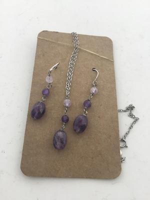 925 marked purple necklace and matching earrings