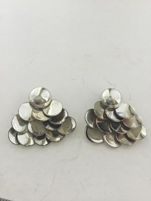 Vintage statement clip on earrings