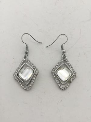 Rhinestone dangle fashion earrings