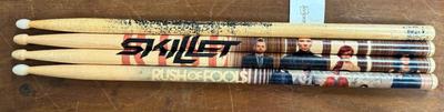 Drumstick lot