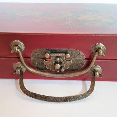 LOT 108L: Vintage Xiangqi Chinese Chess Set